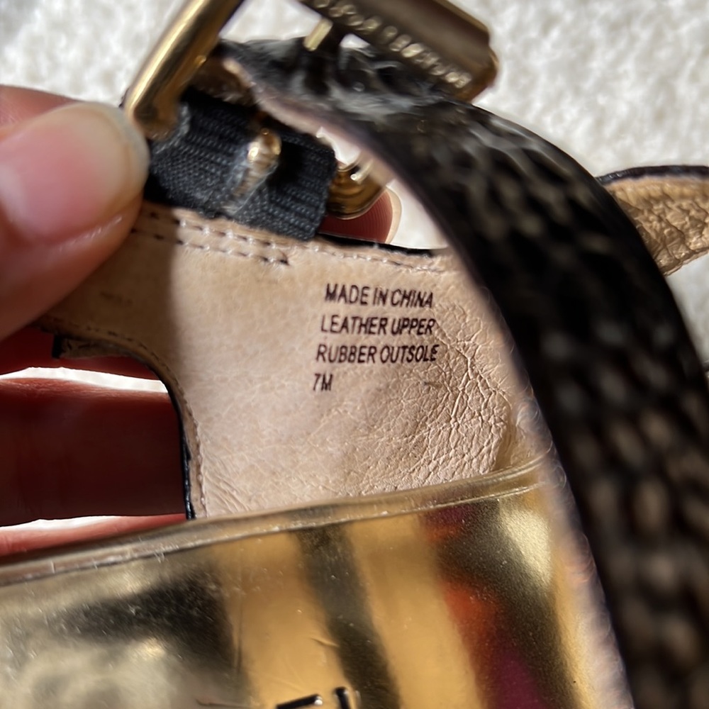 MICHAEL Michael Kors Brookville Platform Sandal - Picture 6 of 6